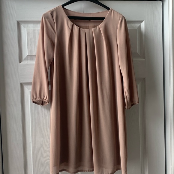 Angela Davis Italian warm sand pleated neckline lined pull on dress EUC - Picture 1 of 6